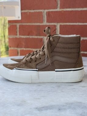 Vans Sk8-Hi "Tonal Kangaroo"